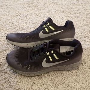 Nike Womens  Zoom Structure 20 Sz 10